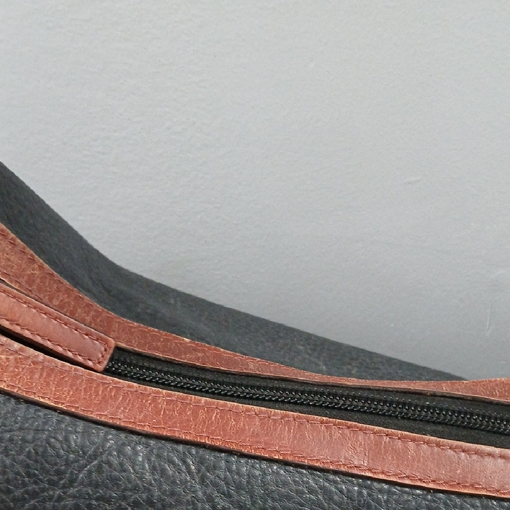 Derek Alexander Black Shoulder Hobo Bag with Brown Trim - Picture 6 of 13